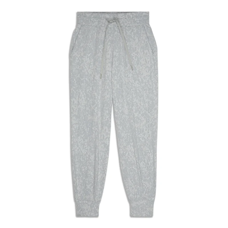 Ready To Classic-Fit High-Rise Jogger - Resale