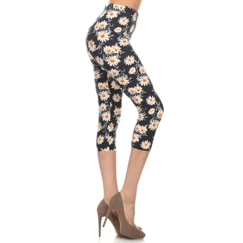 Cropped Capri Leggings In A Fitted Style With A Banded High Waist